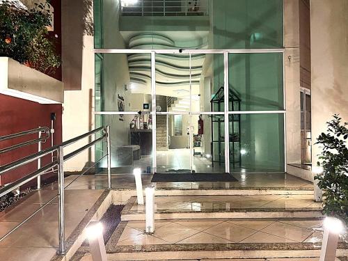 과루자 Hotel Rosa da Ilha Guaruja - 80m do mar, 02 piscinas, sala de jogos, brinquedao de percurso para cri 3성급 호텔 외관