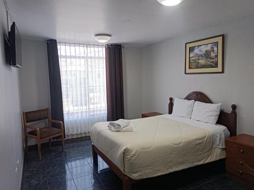 Double Room image 4