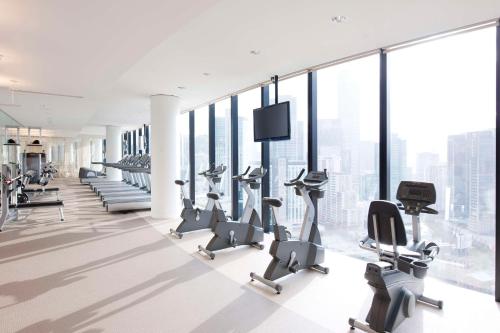 Crown Metropol Melbourne – Melbourne, GA