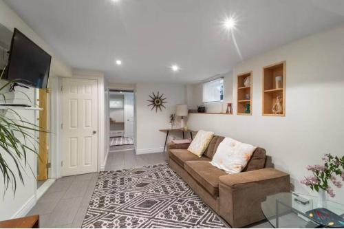 Private two bedroom suite in Victorian Ditmas Park in Brooklyn, USA