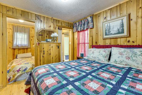 Historic Grizzly Gulch Cabin Near Mt Rushmore! - image 14