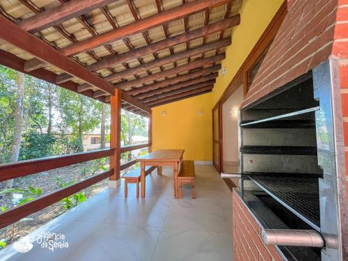 Linda casa em cond. c/ piscina e perto da praia in Sao Pedro