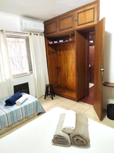 1 double bed, 4 bunk beds
