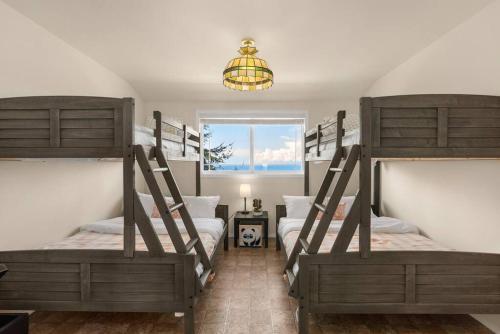 Puget Sound Sunset - Whidbey Ocean Front home with C