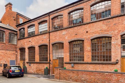 High End Luxury Townhouse in JQ, 4 Bedrooms, Flat screen TV in all rooms, Free Parking, Near Birmingham City Centre DEPOSIT REQUIRED, Birmingham (zdjęcie 11)