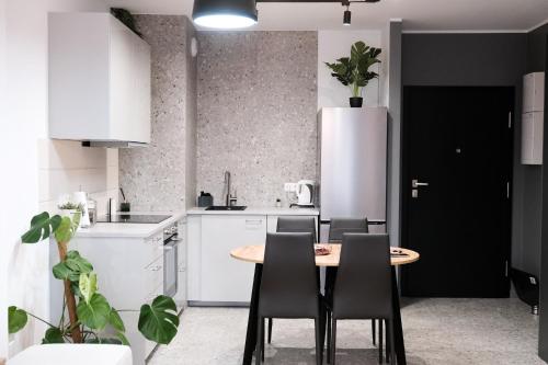SpaceMore Apartments, Dmowskiego - 20 minut do RYNKU, Self Check-In 24H, Parking, City bikes, Breslau (Foto 3)