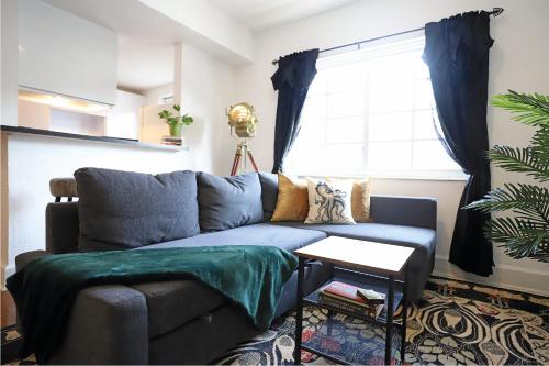 South Beach Free Parking Family & Pet Friendly Walk to Beach & Bay in Miami Beach, USA