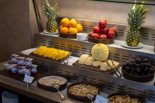 Stay Inn Pyramids Hotel - image 7