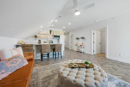 4 bedrooms, 5 beds