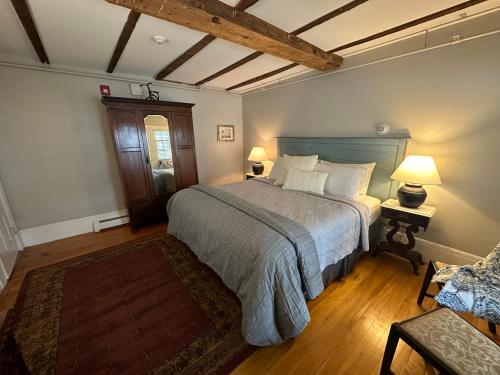 603973078 Abalonia Inn