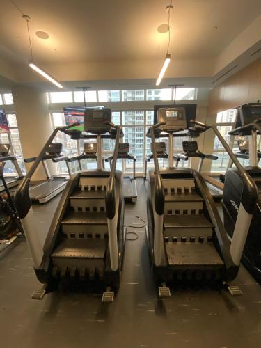 Elegant Luxury 1 Bedroom studio in Downtown LA in Vernon, USA