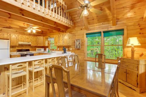 5 Mi to Blue Ridge Lake Cabin with Fire Pit! in Morganton, USA
