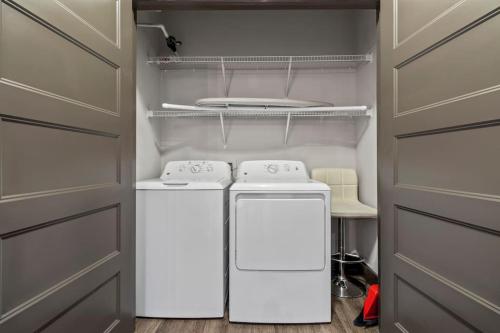 1BR Pool Free Wi-Fi Free Parking Gym in Austin, USA
