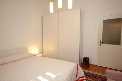Three-Bedroom Holiday Home  image 6