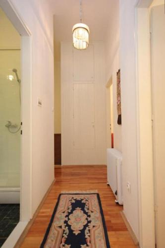 Three-Bedroom Holiday Home  image 3