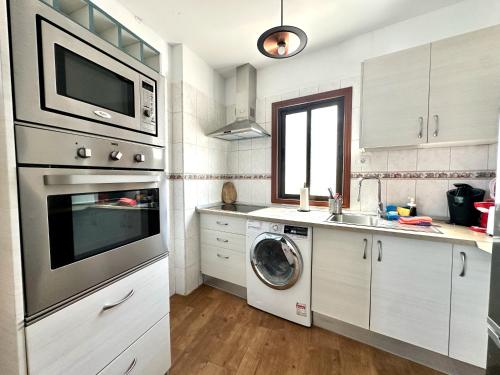 Pambnb - Charming Seaview Apartment, Bajamar (fotografie 6)