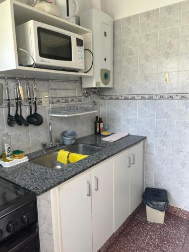 Kitchen, Casa en Mar del plata a 2 cuadras del mar in Barrio Constitucion