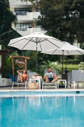604007026 Ysuri Sayulita - Beachfront Hotel