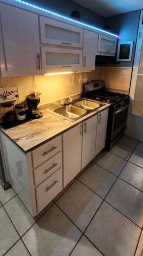 Trinitarias House Piscina karaoke Bar wifi