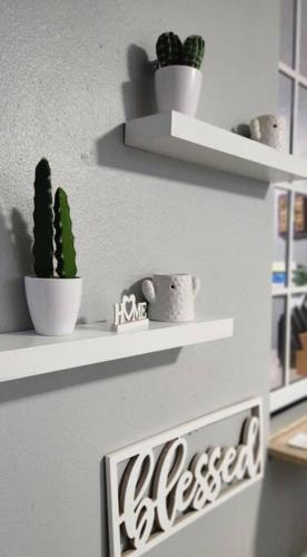 Trinitarias House Piscina karaoke Bar wifi