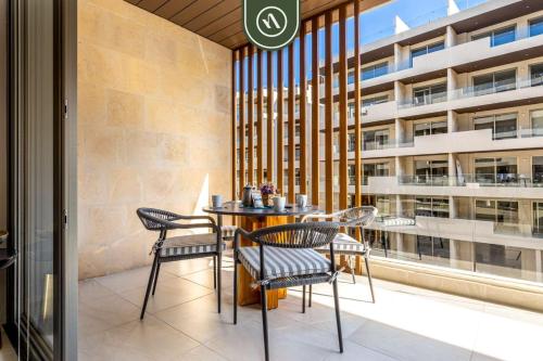 Modern 2 BR Apartment with Pool - Clubhouse - Gym in El Pueblito, Mexico