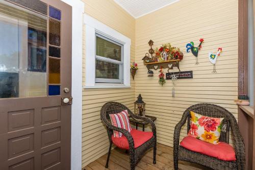 Mistletoe House in Fredericksburg, USA
