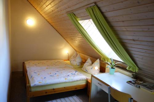 Gästehaus Roensch Room Type - Studio with Balcony