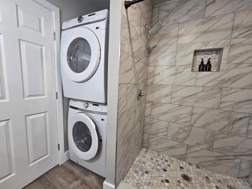 Homey 2br Home Near Dt&airport in Austin, USA