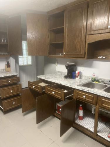 Fenced Yard & Patio Ventura Vista Retreat