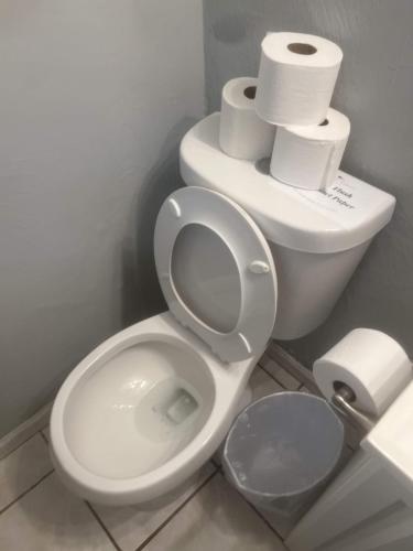 Fenced Yard & Patio Ventura Vista Retreat