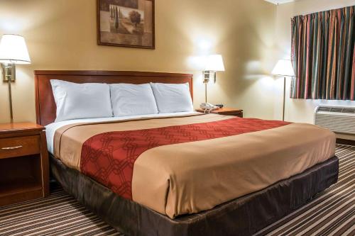 Econo Lodge in Paw Paw, USA