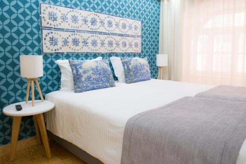 One-Bedroom Apartment image 10