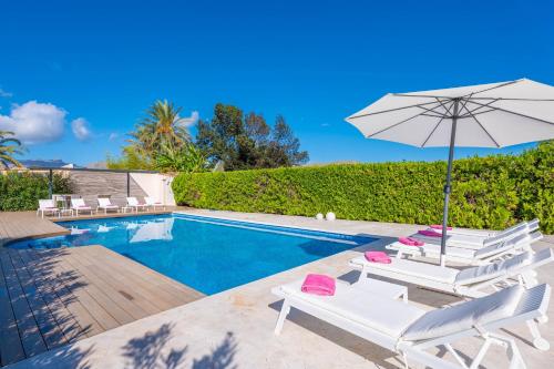 Five-Bedroom Villa