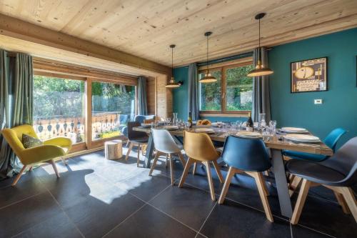 CHALET ROJI: superbe chalet moderne pour 10 personnes proche du centre - Location, gîte - Morzine