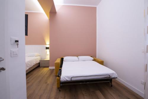 1 double bed, 1 sofa bed