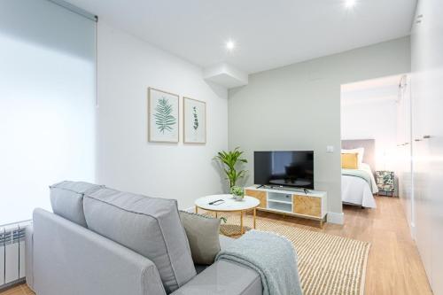 Nice studio close to Chamartin Orense I - Tap to explore photos