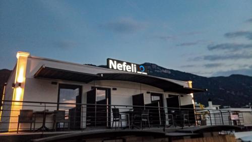 Nefeli Luxury Studios - Πεταραδες