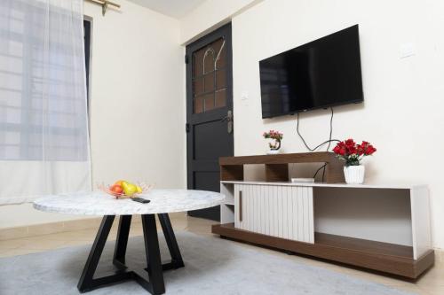 COSY 1Br 43' SMART TV COSY 1Br 43' SMART TV