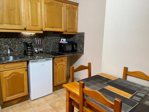 dapur, Apartaments Font del Poble in Ransol