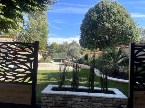 Logement spa privatif proche Niort et La Rochelle in 阿爾賽