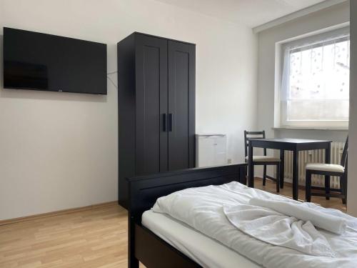 SAD161 - Gut geschnittene Monteurwohnung mit Balkon, Schwandorf in Bayern (photo 6)