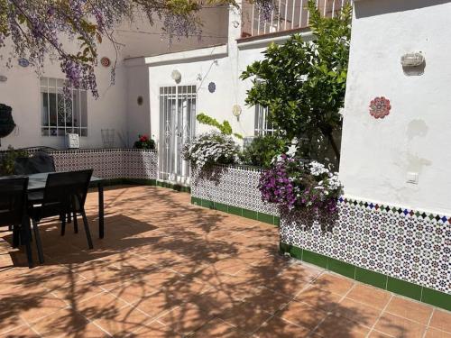 Surumai House, una casa en un pueblo de ensueño (Surumai House, una casa en un pueblo de ensueno) in Guevejar