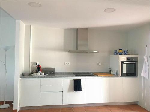 Surumai House, una casa en un pueblo de ensueño (Surumai House, una casa en un pueblo de ensueno) in Guevejar