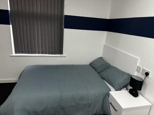 London Road Studio- Leicester- Sleeps2 - Tap to explore photos