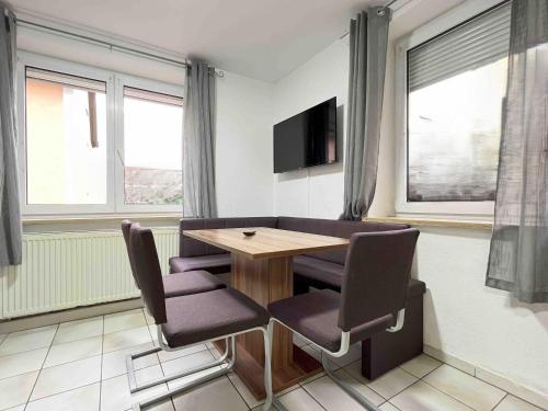SAD301 - Kleine Monteurwohnung in super Lage, Schwandorf (foto 3)