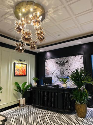 Grand Hotel Trịnh Văn Bô