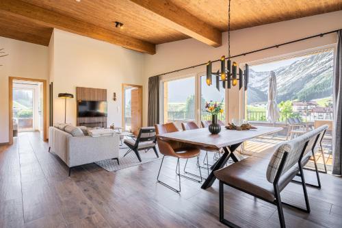Alpenzauber Apartments By Monteviva - Berwang