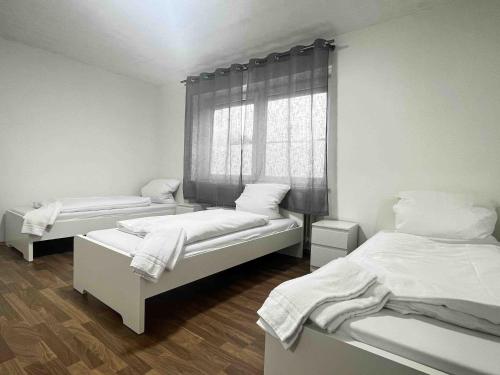 SAD626 - Geräumige Monteurwohnung, Schwandorf (foto 8)