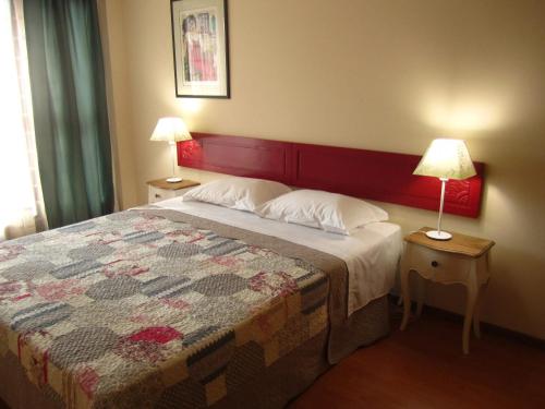 Spacious Villa in Carrazedo with Pool Spacious Villa in Carrazedo with Pool