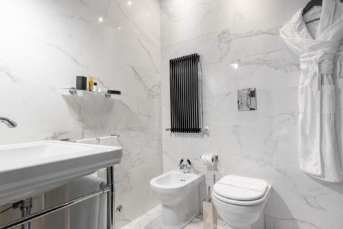 Roma Luxus Hotel - image 5